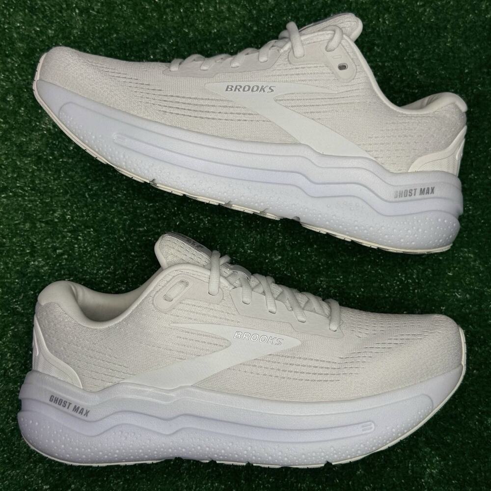 Brooks Ghost Max 2 Women’s Running Shoes Size 10.5 White Cushioned Trainer